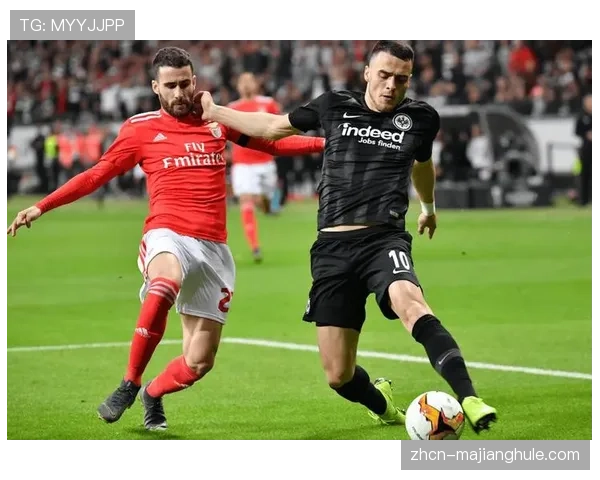 弗赖堡2-2战平美因茨,一场典型的德甲中游球队风格碰撞 弗赖堡2-2战平美因茨,一场典型的德甲中游球队风格碰撞